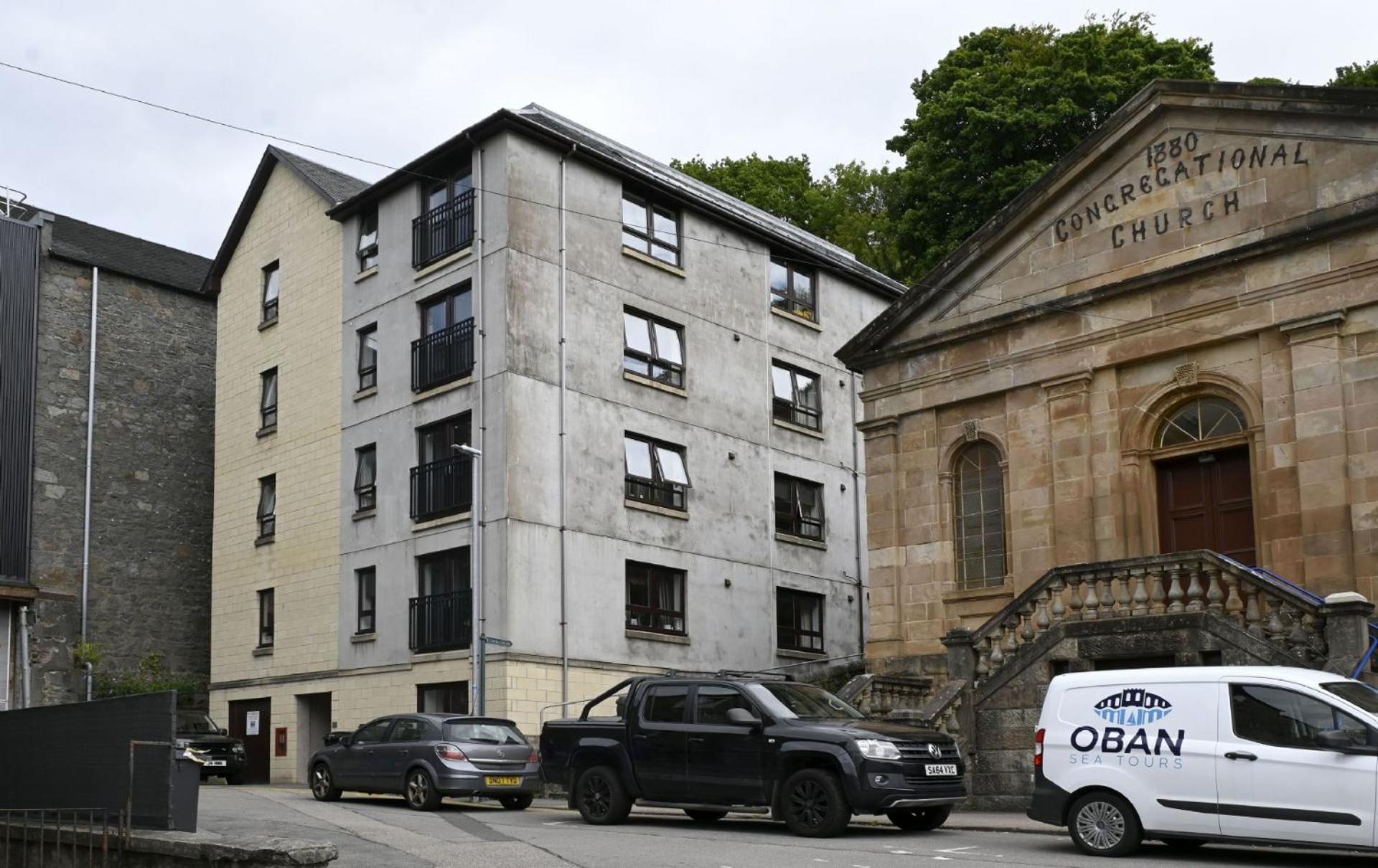 Bowmore Apartment Oban Bagian luar foto